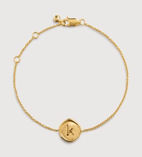 ブレスレット LAZY DAWN seed chain bracelet Mini Initial Stamp M Chain Bracelet in 14k Solid Gold - Gold