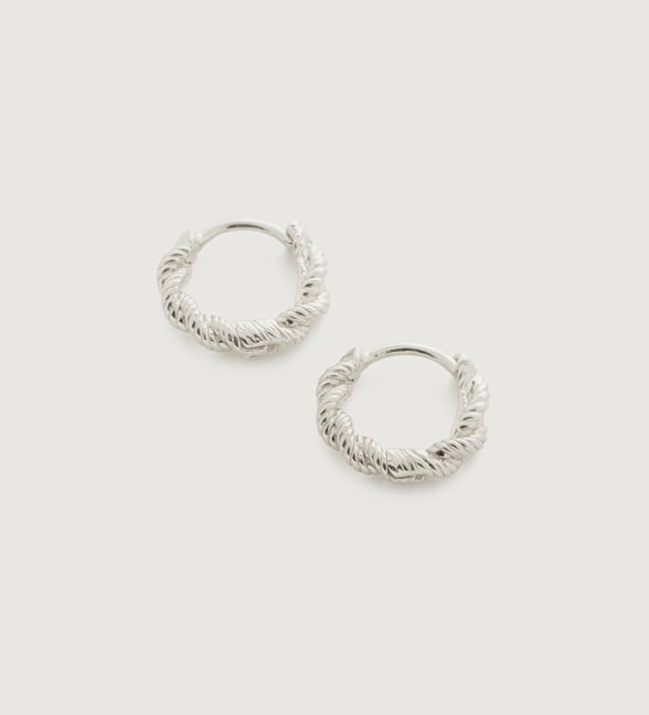 Huggie | Orecchino a cerchio piatto da 6 mm in argento sterling 925 | Disponibile! | Lucleon Huggie | Orecchino a cerchio piatto da 6 mm in argento sterling 925 | Disponibile! | Lucleon