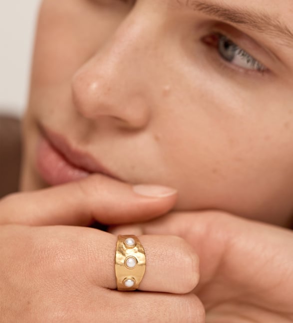 Pearl Rings | Monica Vinader