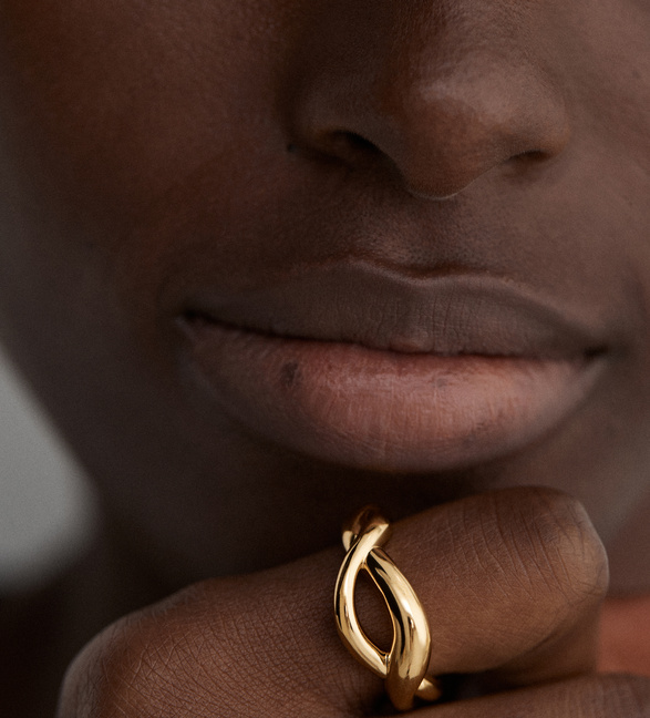Discover New In Jewellery & Find Something New! | Monica Vinader US