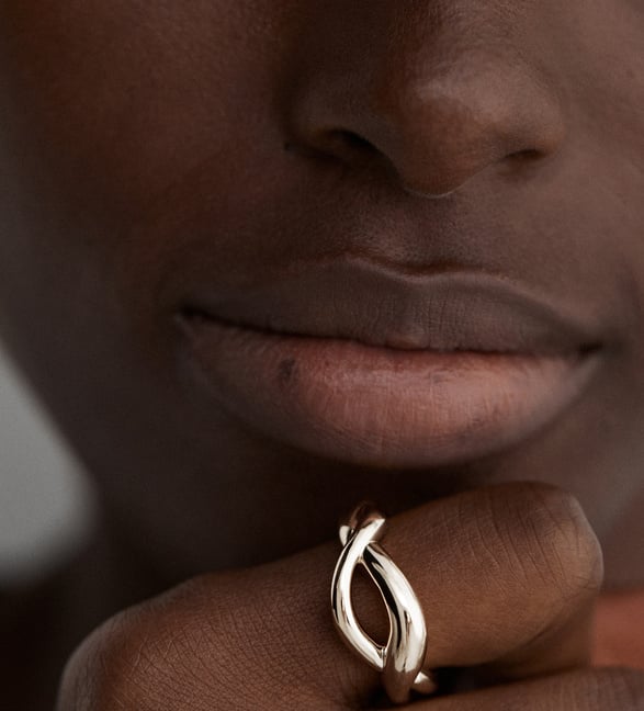 Discover New In Jewellery & Find Something New! | Monica Vinader