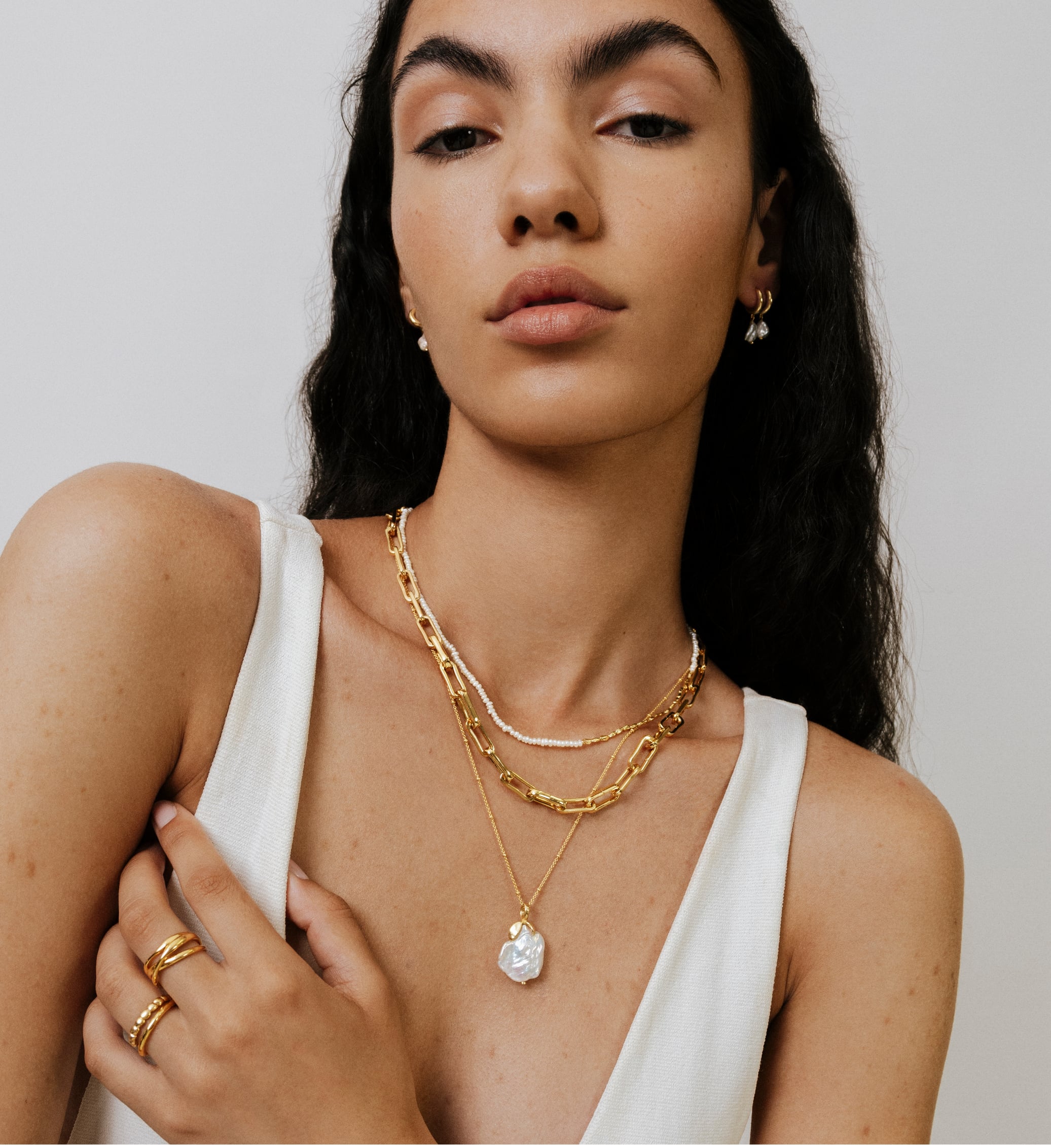 MOONLIT BEAD V NECK MINI