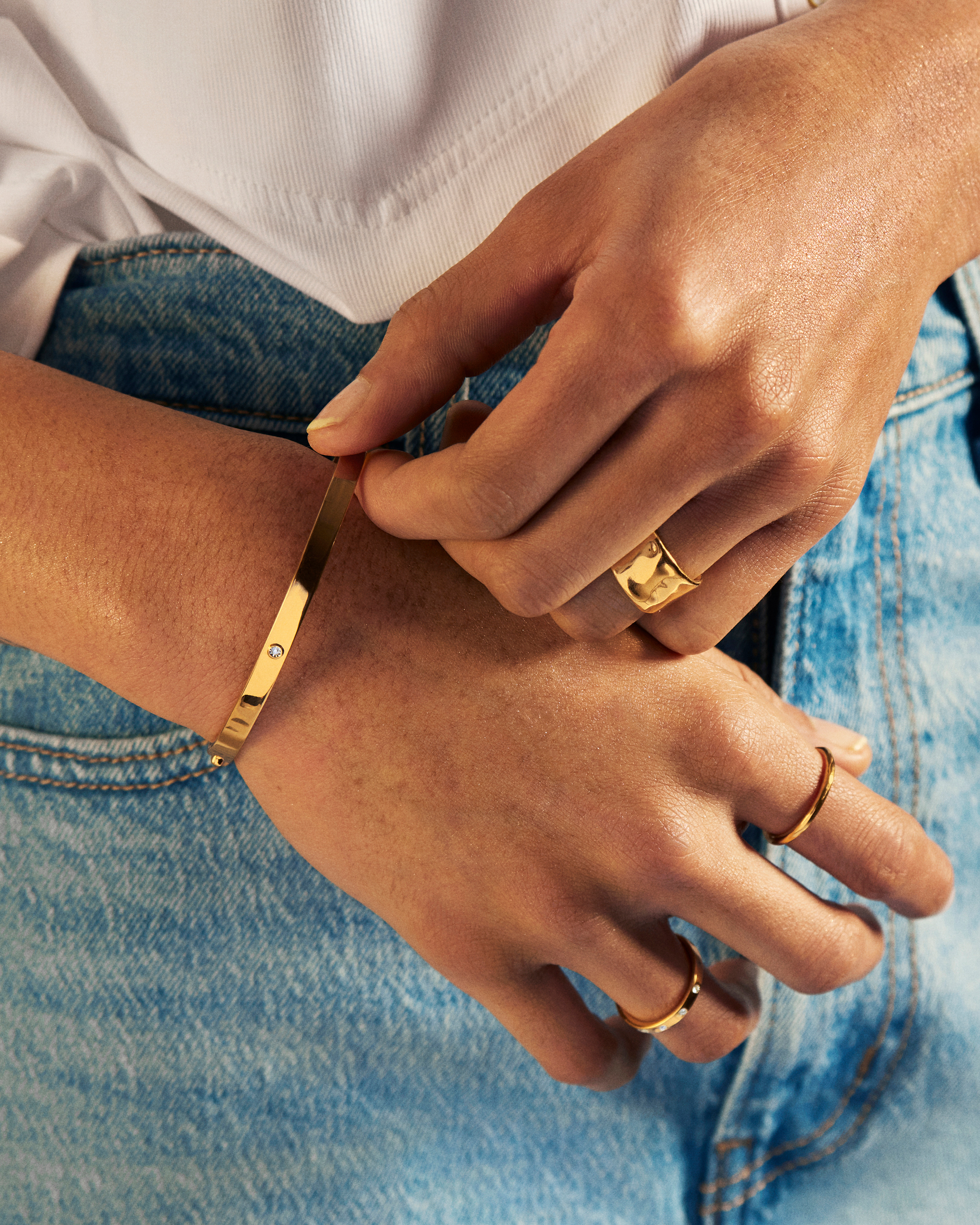 Lab Grown Diamond Solitaire Bangle in 18k Gold Vermeil on Sterling 