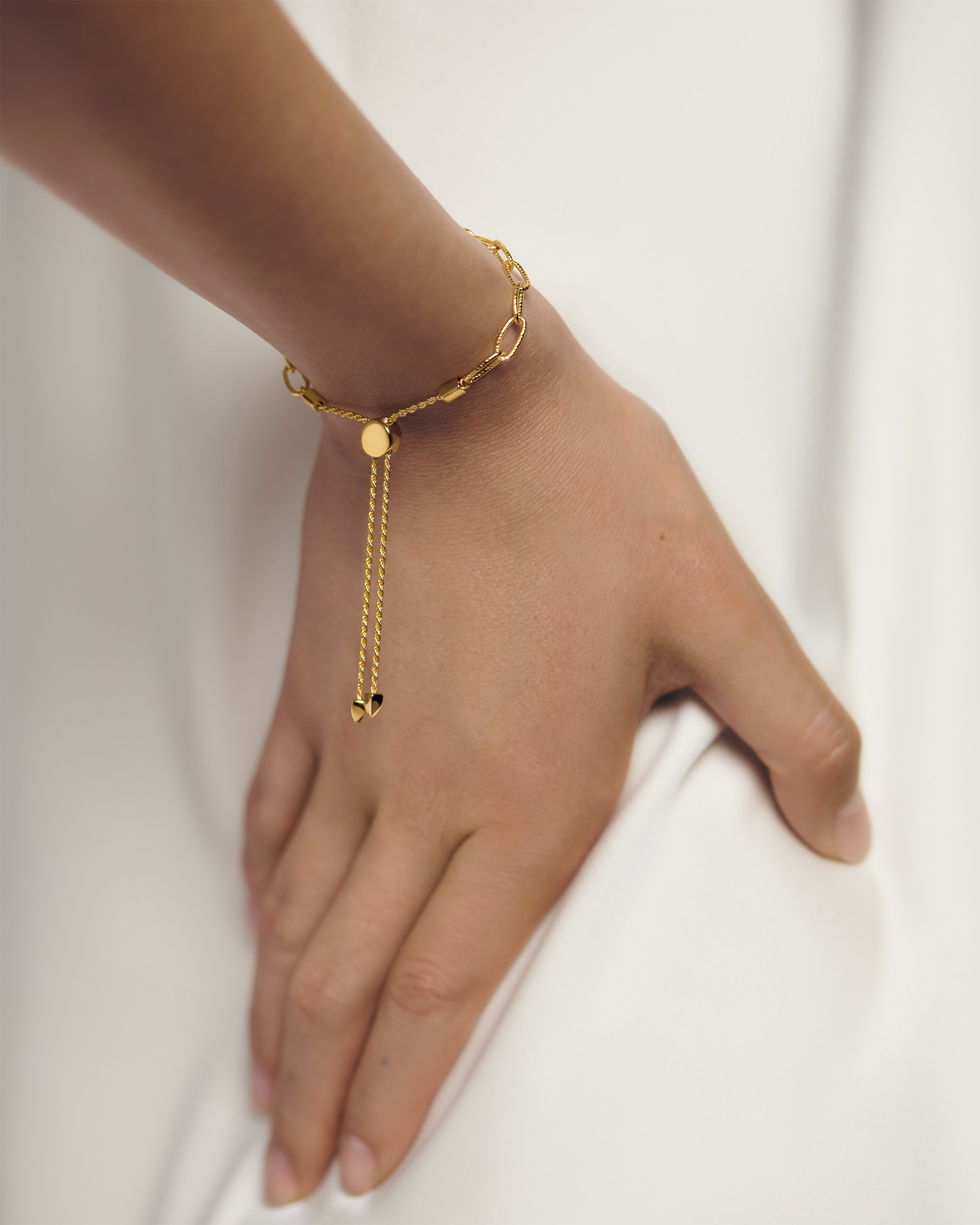 【MONICA VINADER】Corda Friendship ブレスレット Corda Link Friendship Chain Bracelet in 18k Gold Vermeil on
