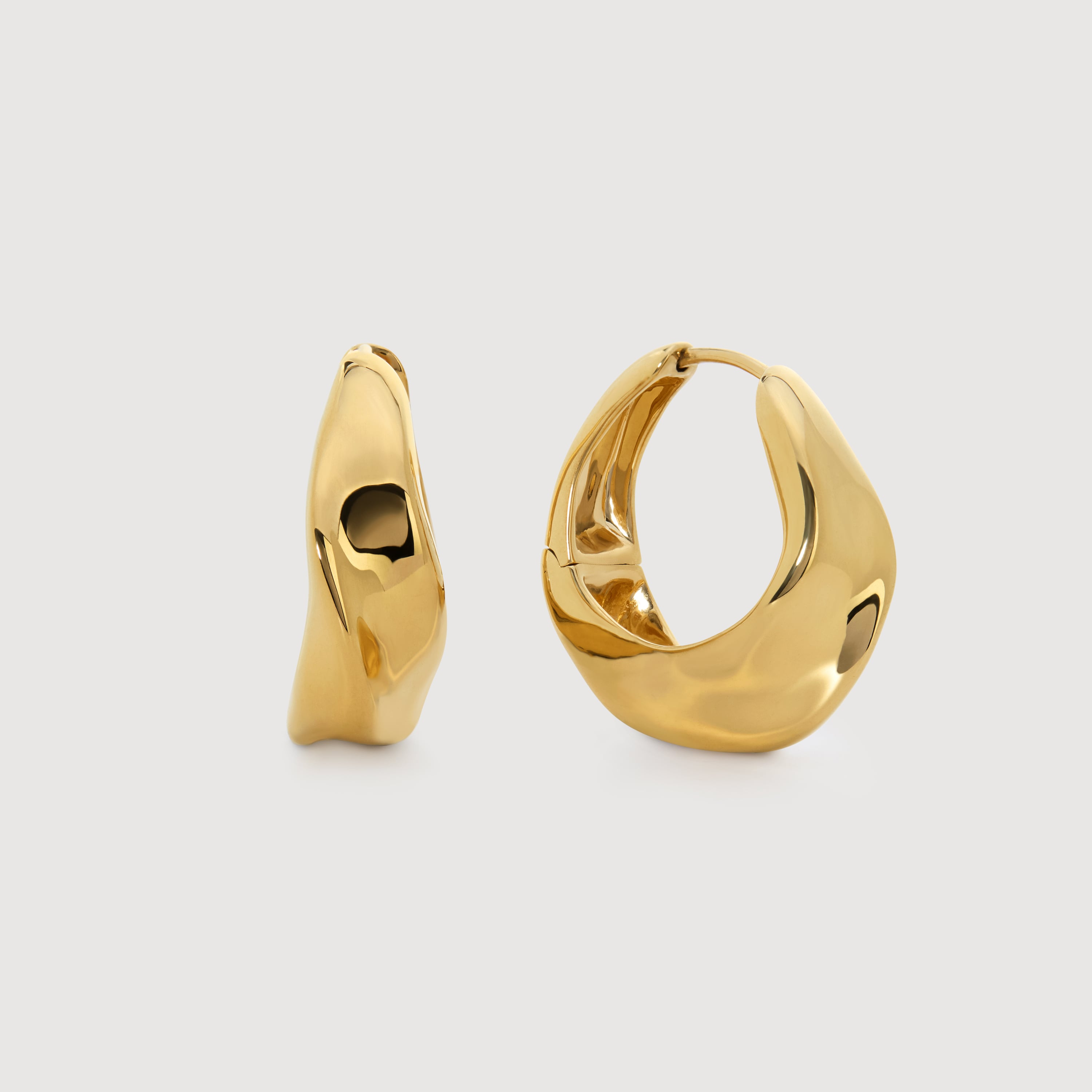 Nomade Medium Hoops in 18k Gold Vermeil on Sterling Silver