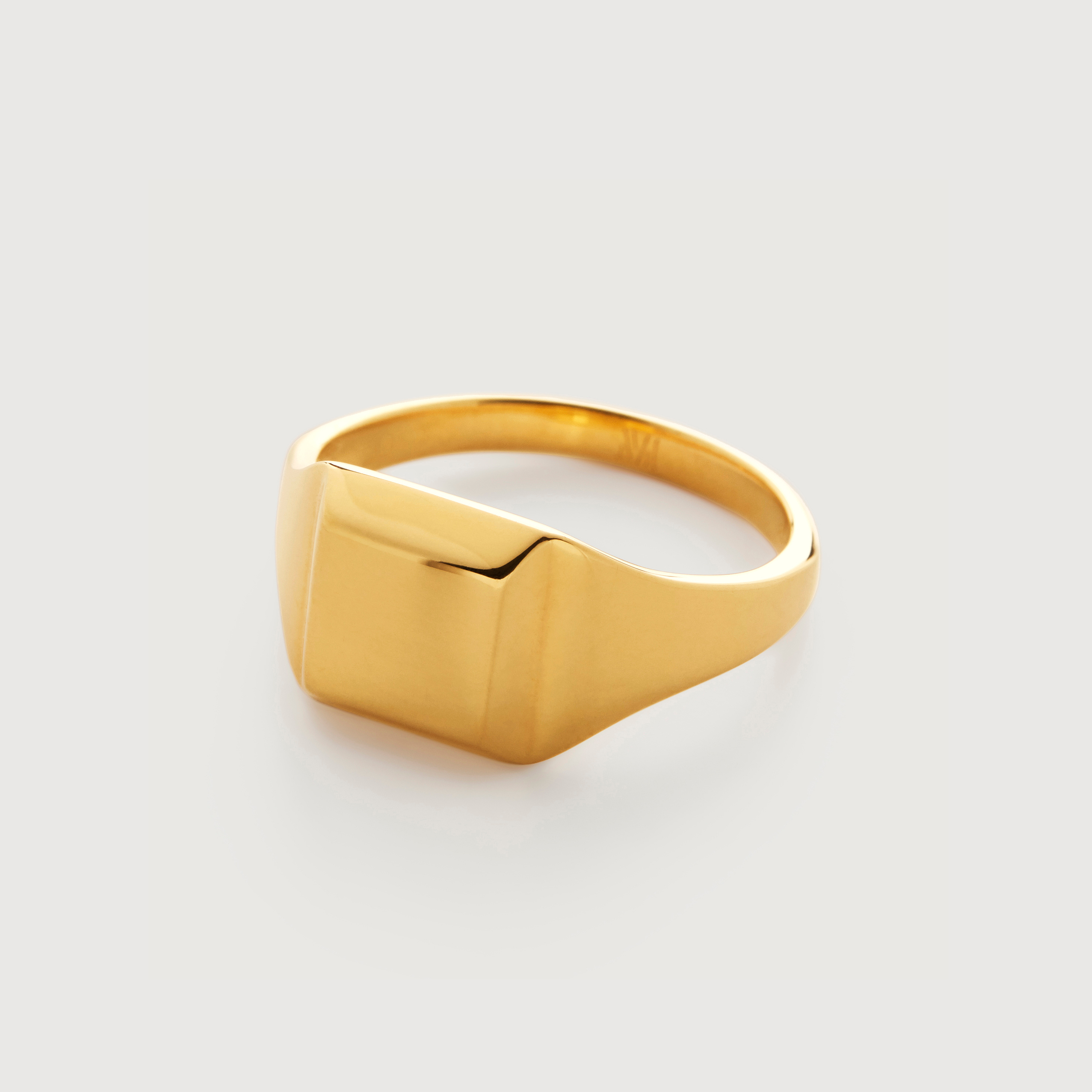 Signature Signet Ring in 18k Gold Vermeil on Sterling Silver