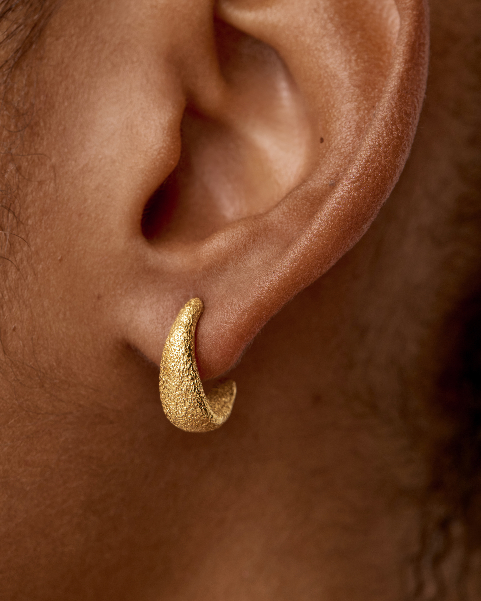 1117 18kゴールド hoop pierce s loro