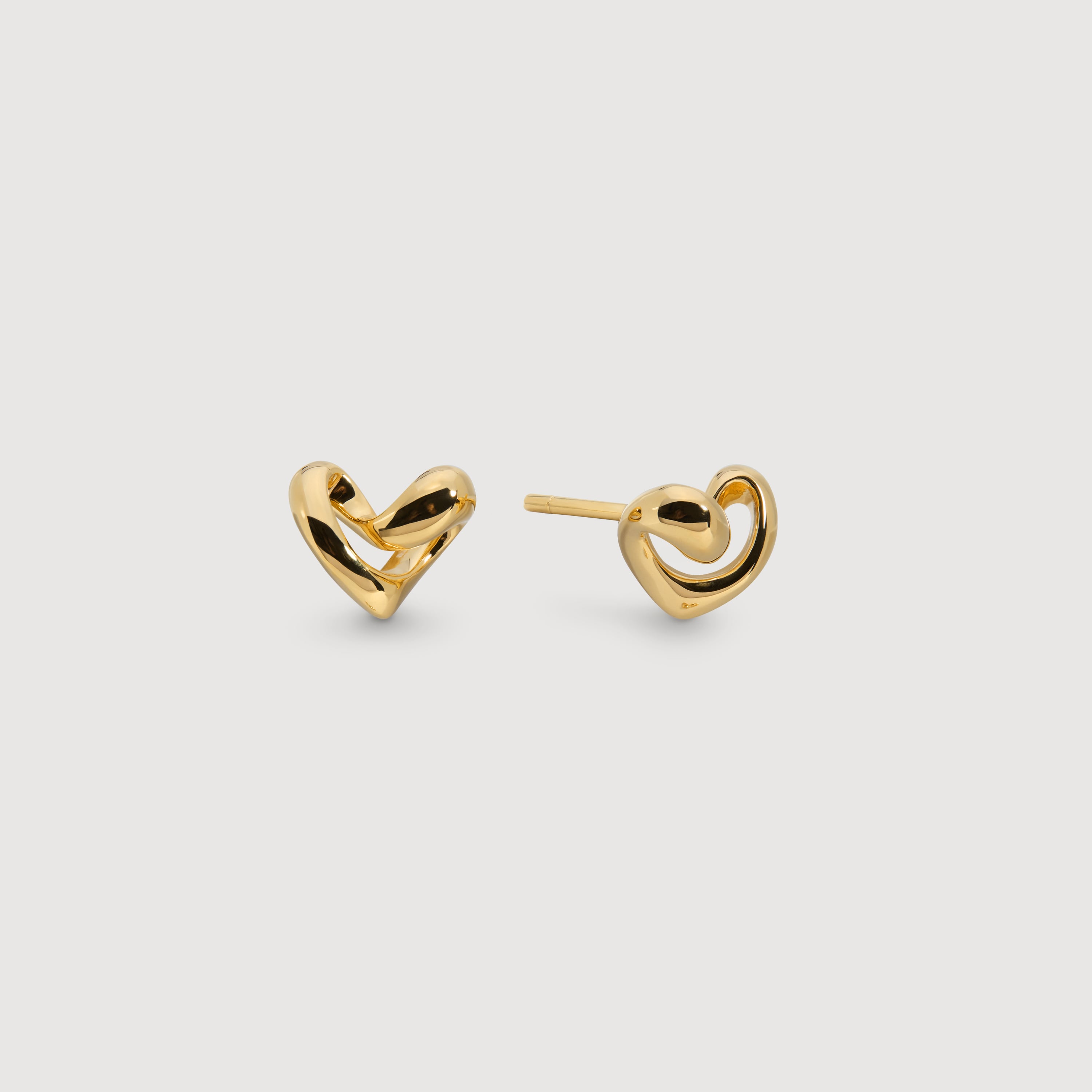 Infinity Heart Small Stud Earrings in 18k Gold Vermeil on Sterling