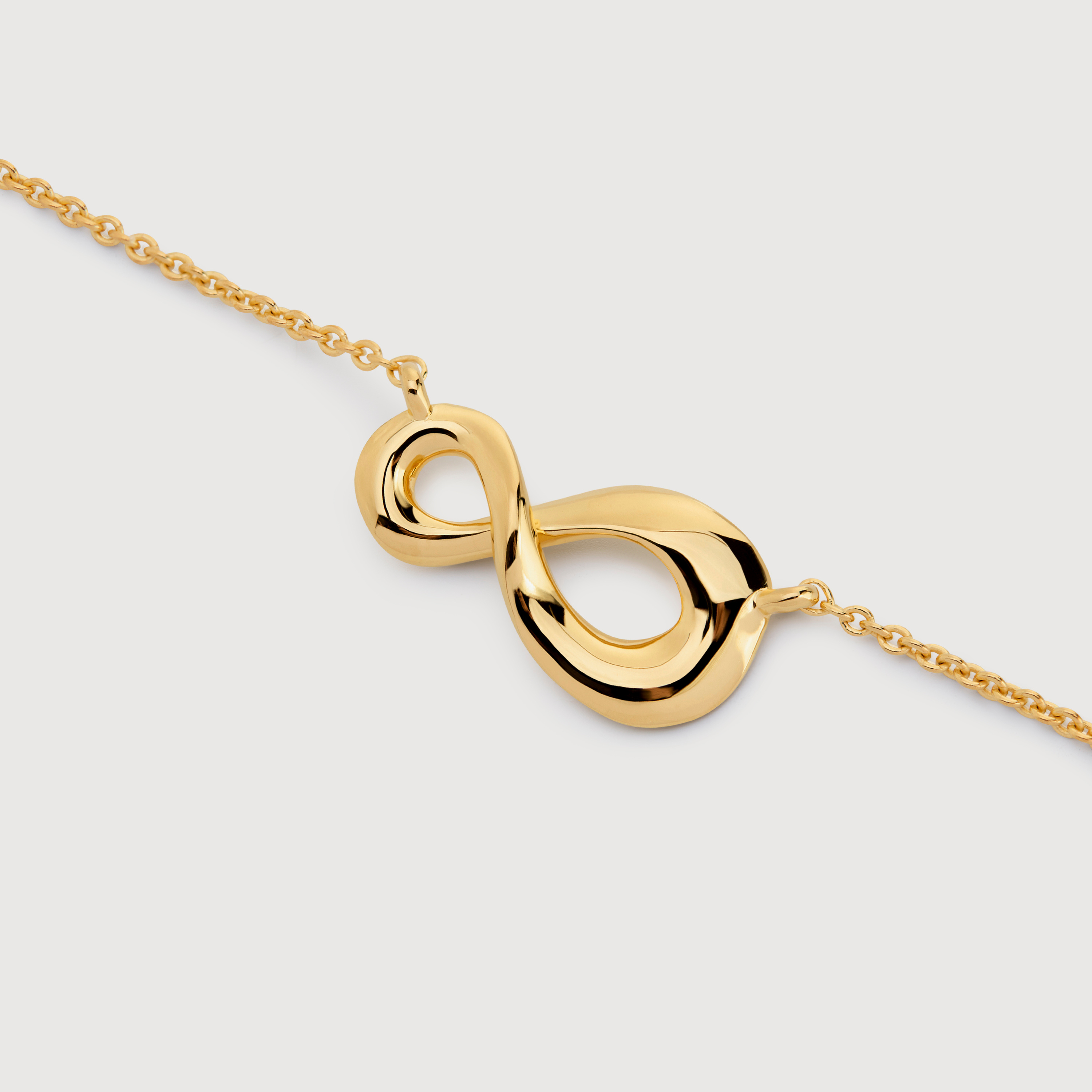Infinity Chain Necklace in 18k Gold Vermeil on Sterling Silver