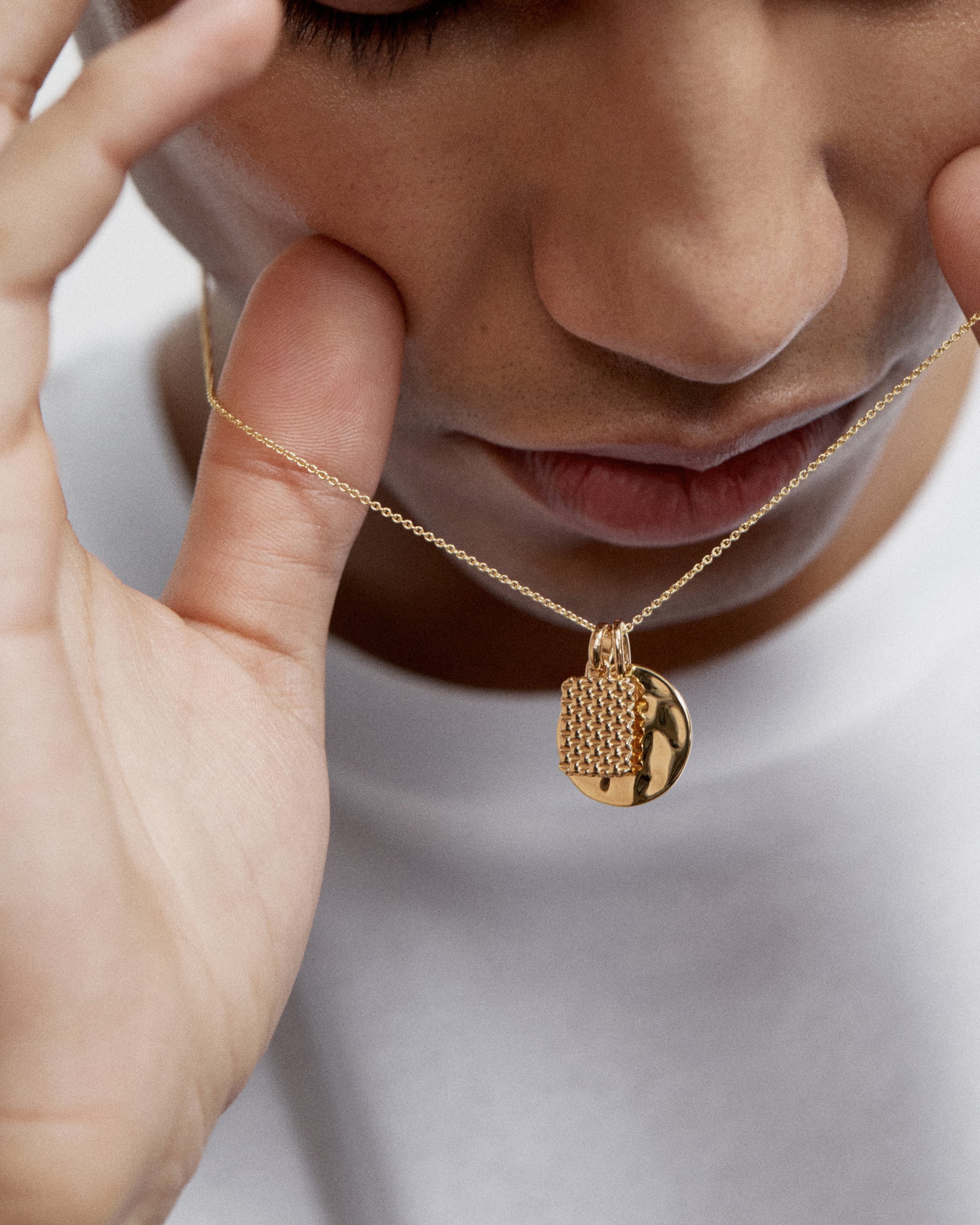 L'ArQuarter Pendant 25th 限定ペンダント Heirloom Pendant in 18k Gold Vermeil on Sterling Silver