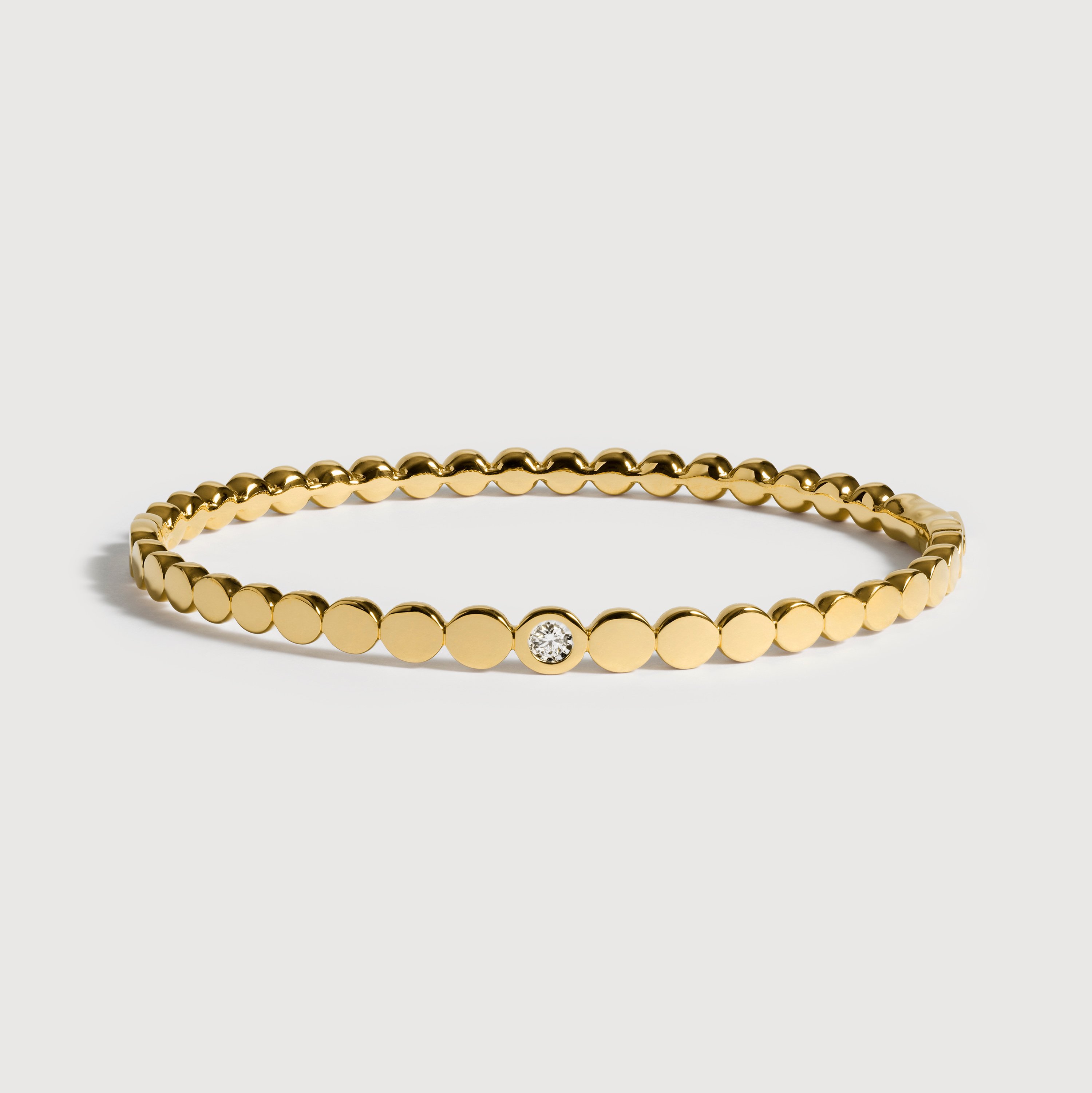 Solo Graduated Diamond Bangle in 18k Gold Vermeil on Sterling 