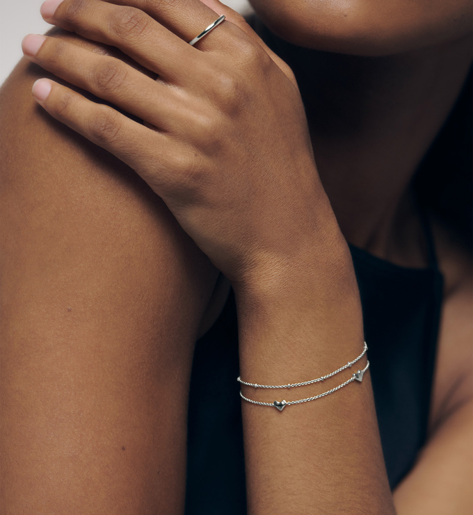 【MONICA VINADER】Heart Chain Bracelet チェーンブレスレット Heart Chain Bracelet in Sterling Silver | Jewellery by