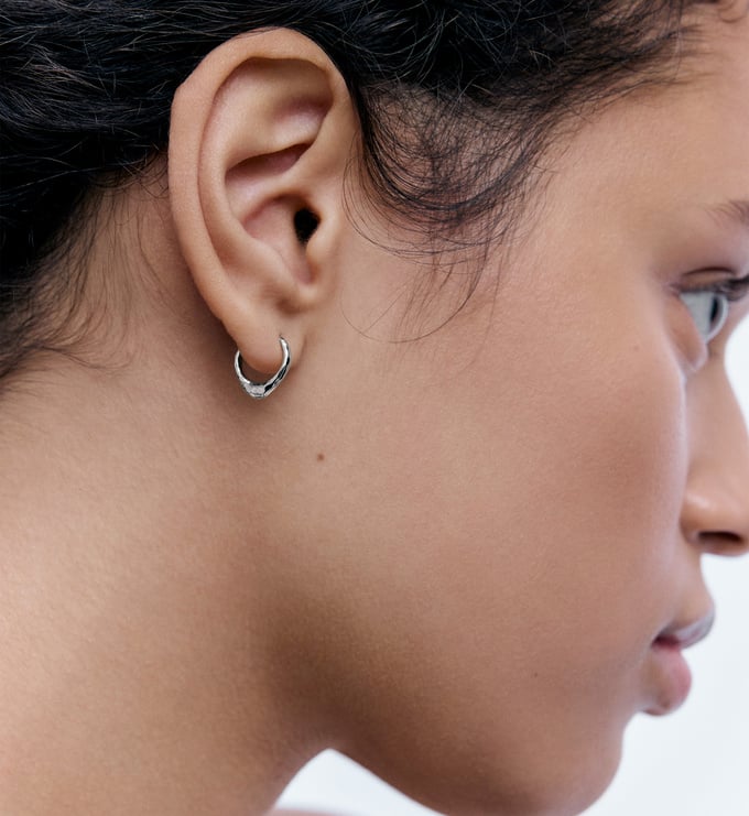 MONICA VINADER☆ハート ドロップ ハギー ピアス Heart Drop Huggie Earrings in 18k Gold Vermeil on Sterling