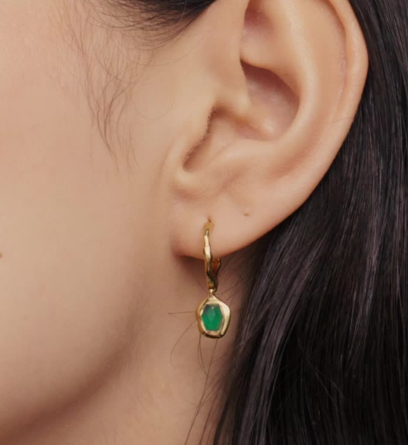 【MONICA VINADER】18KYGヴェルメイユ グリーンオニキス ピアス MONICA VINADER】グリーンオニキス&18KYGヴェルメイユ ピアス