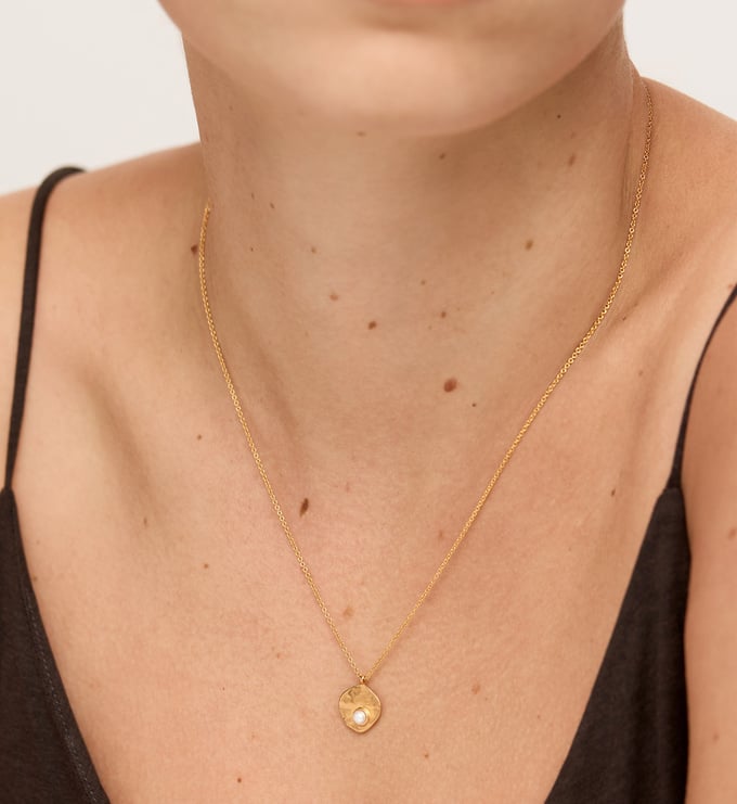 Gold Vermeil Capri Pearl Disc Necklace - Capri Pearl Disc Necklace Adjustable 43-46cm/18' - Pearl - Monica Vinader