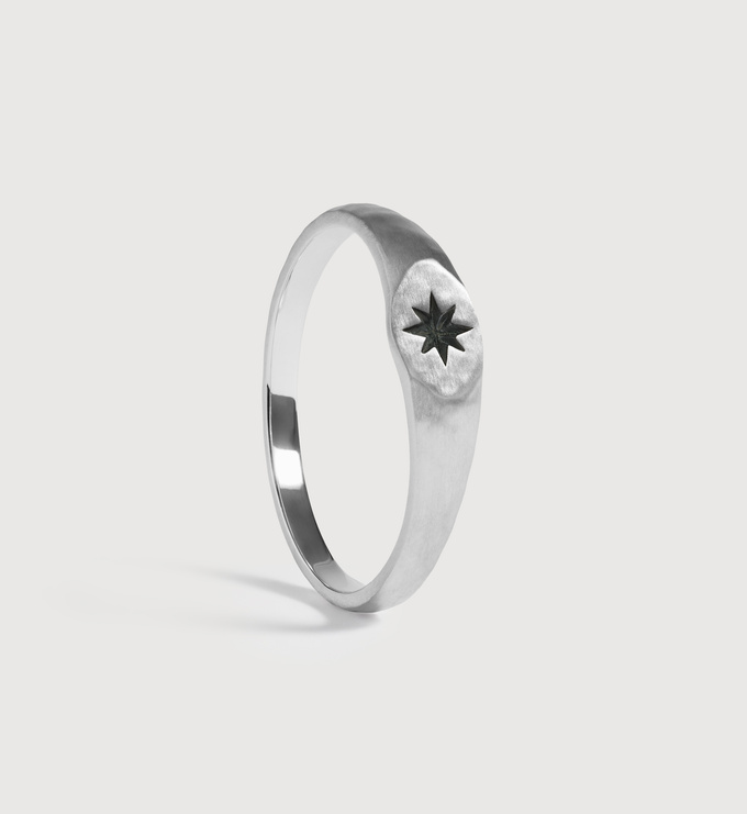Sterling Silver Guiding Star Signet Ring - Monica Vinader