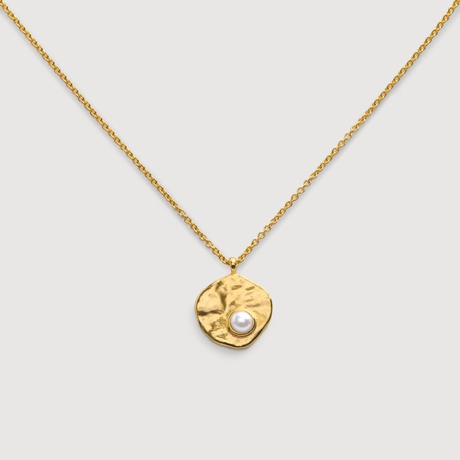 Capri Pearl Disc Necklace in 18k Gold Vermeil on Sterling Silver