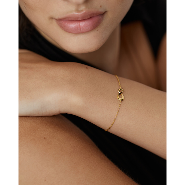 Infinity Chain Bracelet in 18k Gold Vermeil on Sterling Silver
